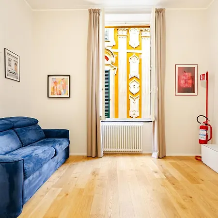 Unesco View E Lift-450 M To Aquarium Génova